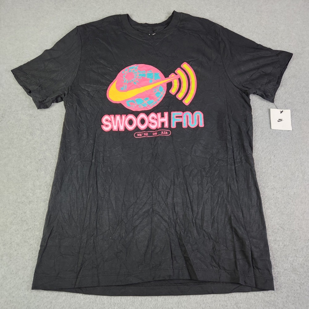 Nike T-Shirt‎ Mens L Black Swoosh FM Hybrid Retro Graphic Short Sleeve Crewneck